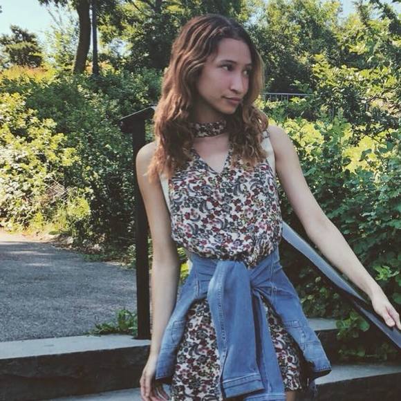 Meet your Posher, Samarie - Picture 1 of 1